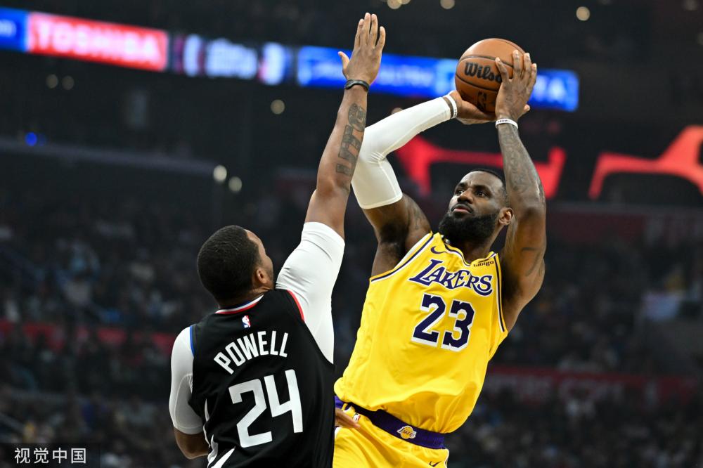 因此专注于 因此专注于