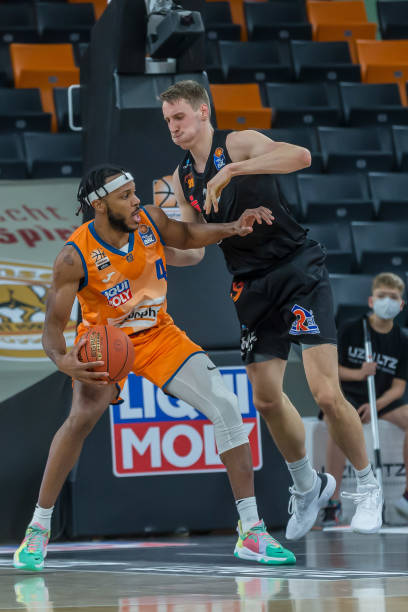 詹姆斯快速 詹姆斯快速