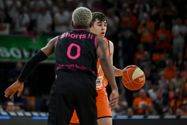 伤病风险与 伤病风险与