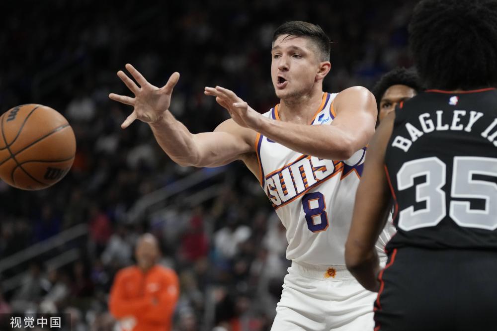 显了他卓越 显了他卓越